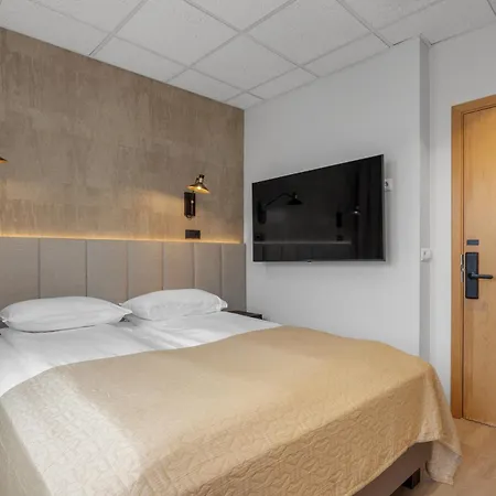 Alva Brautarholt Hotel 3*
