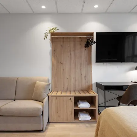 Alva Brautarholt 3* Reykjavík